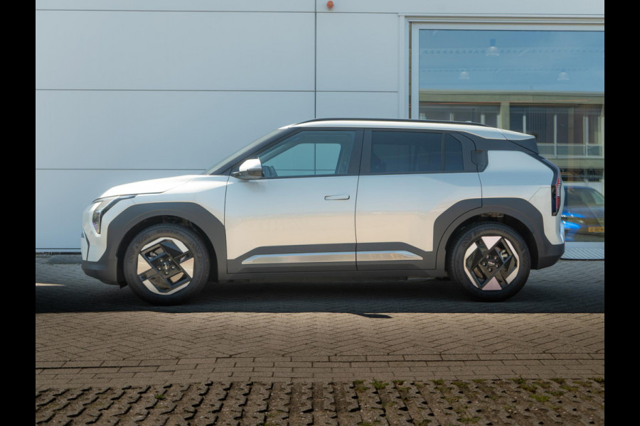Kia EV3 Plus 81.4 kWh | Stoel en stuurverwarming | Navi | Dode hoek assistentie |