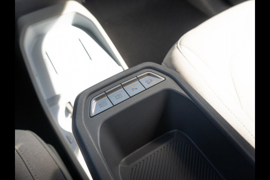 Kia EV3 Plus 81.4 kWh | Stoel en stuurverwarming | Navi | Dode hoek assistentie |