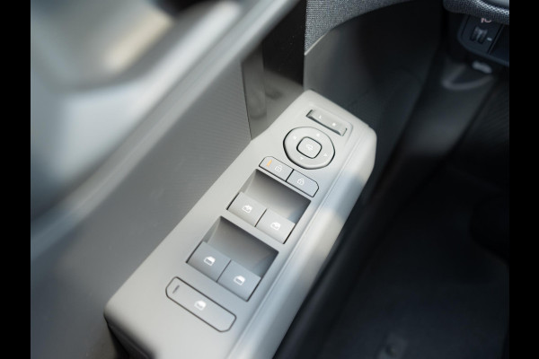 Kia EV3 Plus 81.4 kWh | Stoel en stuurverwarming | Navi | Dode hoek assistentie |