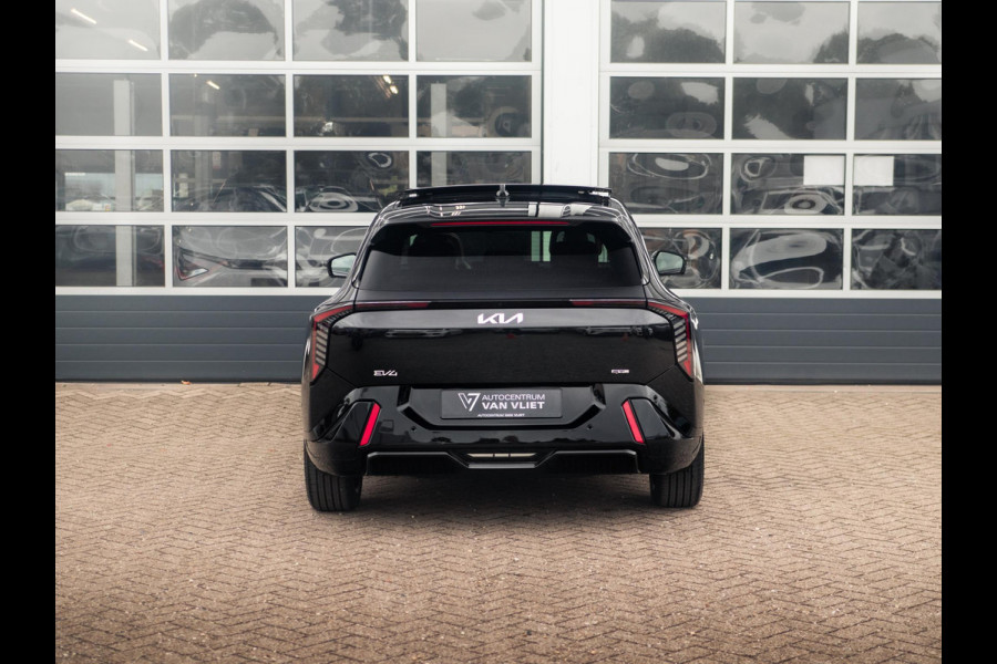 Kia EV4 GT-PlusLine 81.4 kWh | In bestelling | Schuifkanteldak | Navi | Stoel en stuurverwarming |