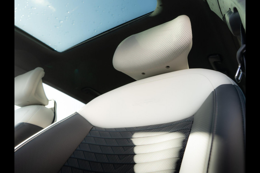 Kia EV4 GT-PlusLine 81.4 kWh | In bestelling | Schuifkanteldak | Navi | Stoel en stuurverwarming |