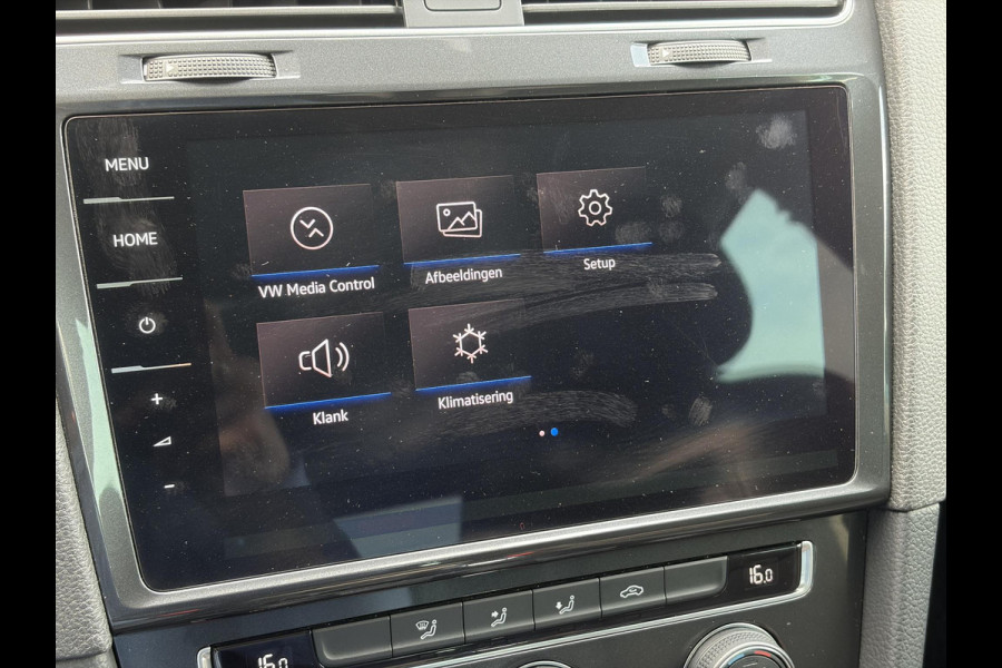 Volkswagen e-Golf e-Golf SOH 91.07%,Navi,Carplay,Camera,Stoelverwarming,Clima,Cruise,Pdc,Lm velgen,Dealer Onderhouden,N.A.P,Apk tot 11-2026