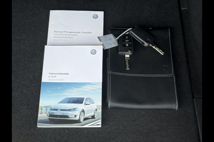 Volkswagen e-Golf e-Golf SOH 91.07%,Navi,Carplay,Camera,Stoelverwarming,Clima,Cruise,Pdc,Lm velgen,Dealer Onderhouden,N.A.P,Apk tot 11-2026