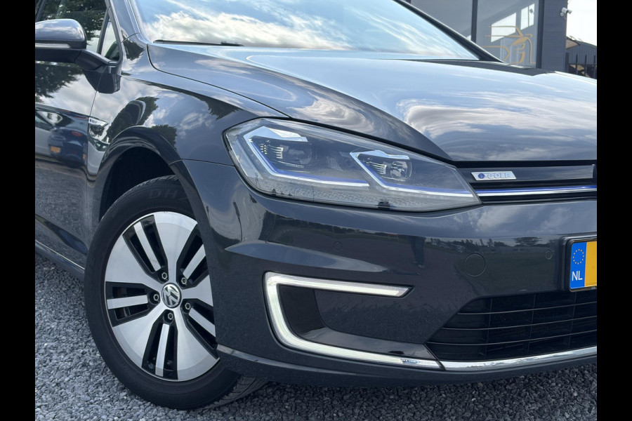 Volkswagen e-Golf e-Golf SOH 91.07%,Navi,Carplay,Camera,Stoelverwarming,Clima,Cruise,Pdc,Lm velgen,Dealer Onderhouden,N.A.P,Apk tot 11-2026