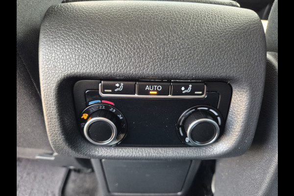 Volkswagen Sharan 1.4 TSI Comfortline 7persoons, Carplay/Andriod/Camera,LM velgen,stoelverwarming,Parkeerrsensoren V+A,