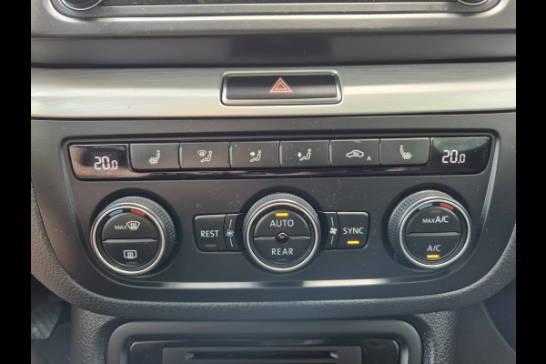 Volkswagen Sharan 1.4 TSI Comfortline 7persoons, Carplay/Andriod/Camera,LM velgen,stoelverwarming,Parkeerrsensoren V+A,