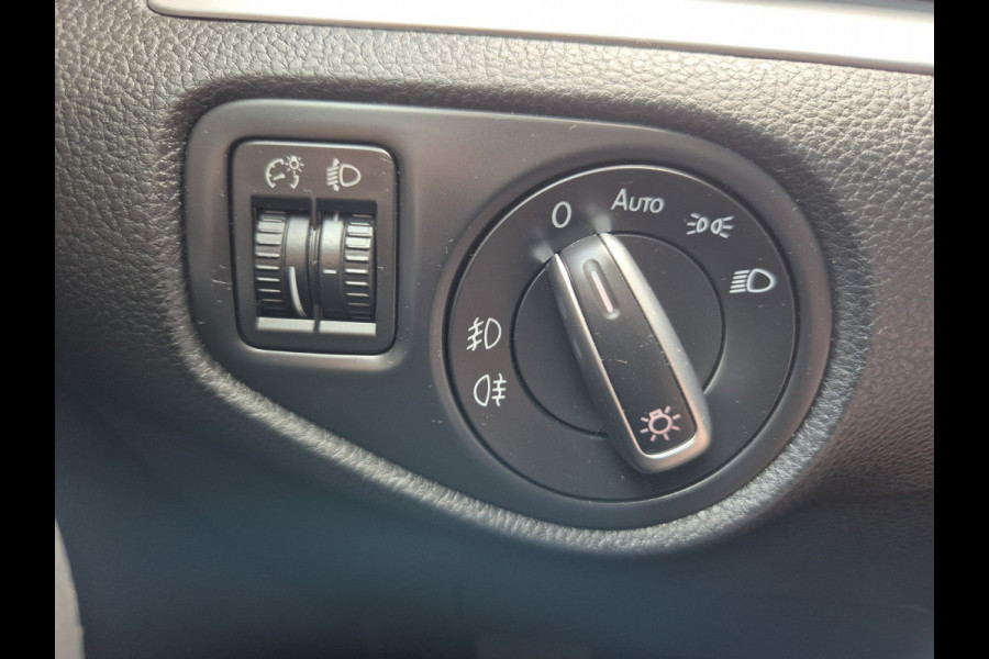 Volkswagen Sharan 1.4 TSI Comfortline 7persoons, Carplay/Andriod/Camera,LM velgen,stoelverwarming,Parkeerrsensoren V+A,