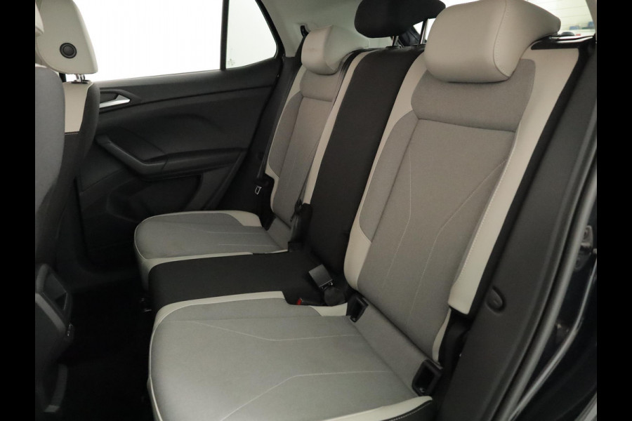 Volkswagen T-Cross 1.0 TSI Style 115PK DSG | Navigatie | Parkeercamera | 18"LM velgen | Matrix koplampen |