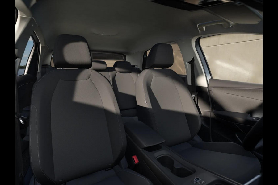 Volkswagen ID. Polo Life First Edition 52 kWh accu, 155 kW / 211 Achteruitrijcamera | Carplay | Stoelverwarming