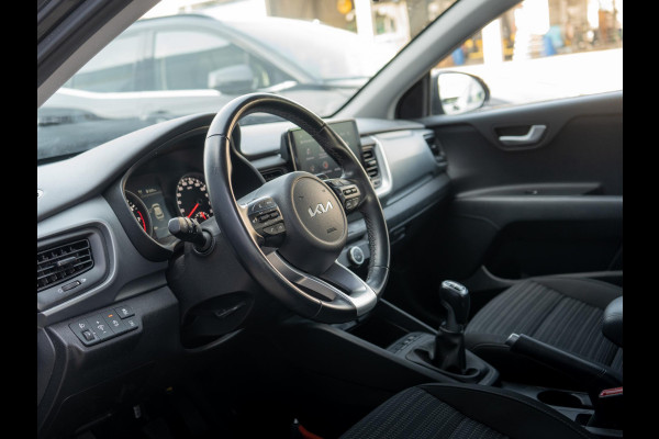 Kia Stonic 1.0 T-GDi MHEV DynamicLine | Caplay/android auto | Achteruitrijcamera | Airco | PDC |