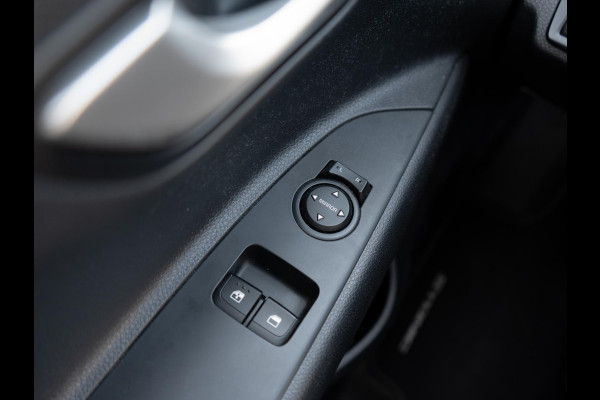 Kia Stonic 1.0 T-GDi MHEV DynamicLine | Caplay/android auto | Achteruitrijcamera | Airco | PDC |