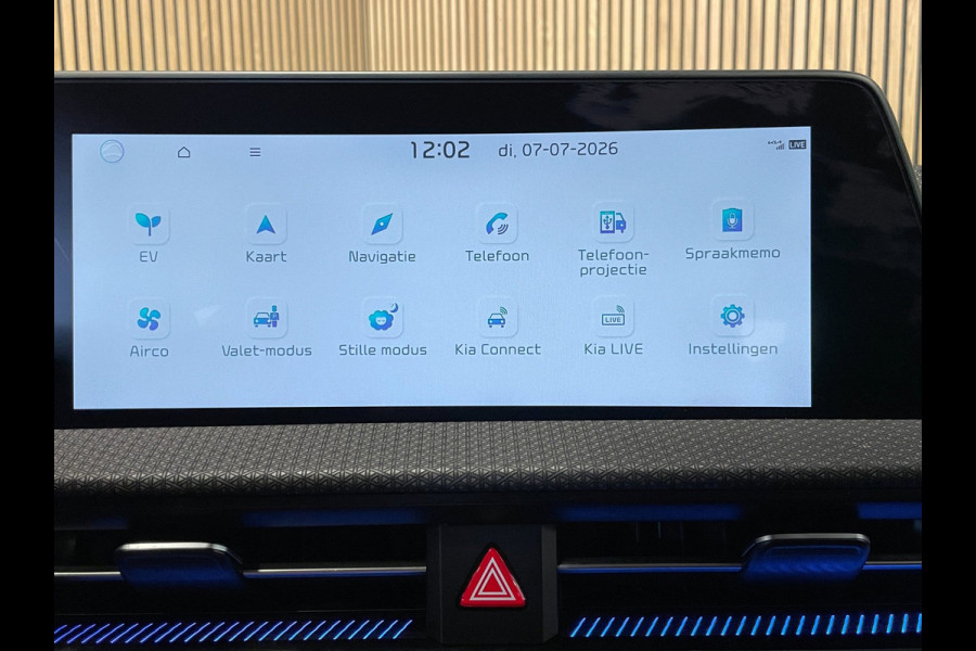 Kia Ev6 Plus 77.4 kWh|98% SOH|TREKHAAK|LEDER|MEMORY|STOELVERW.V+A/STOELVENT.V|STUURVERW|CAMERA|CARPLAY/ANDROID|BTW|1e EIG|NL-AUTO|
