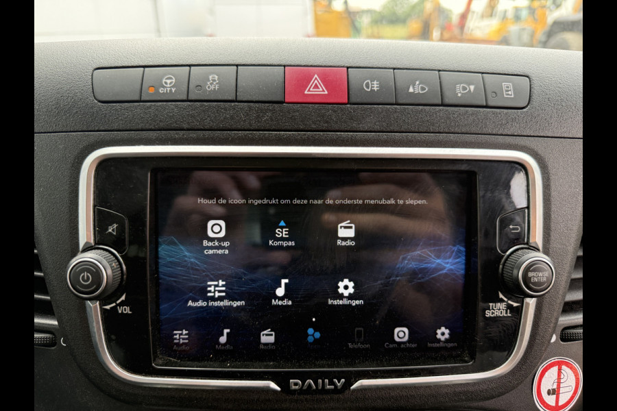 Iveco Daily 35C16 3.0 160pk Laadklep Bakwagen Dubbellucht Climate Control Cruise Control Camera Meubelbak Koffer
