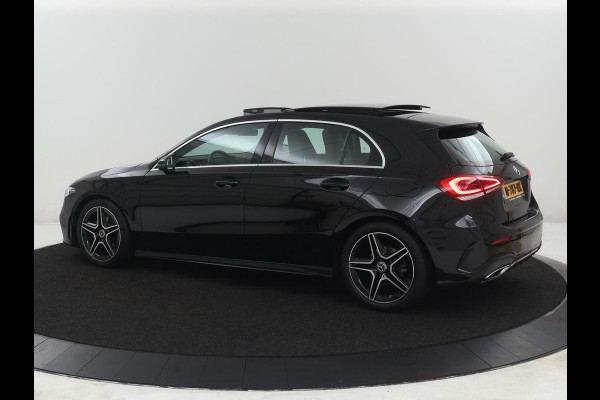 Mercedes-Benz A-Klasse 180 Business Solution AMG | Panoramadak | Carplay | Cruise control | Climate control | DAB+ | Navigatie | Bluetooth | Stoelverwarming | Park assist
