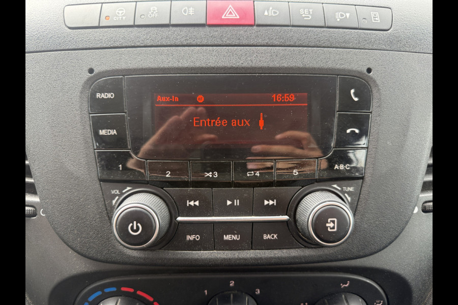 Iveco Daily 35C16 3.0 Dubbele Cabine Kipper Dubbellucht 3,5t Trekhaak 6 Stoelen Airco Cruise Control Benne Tipper