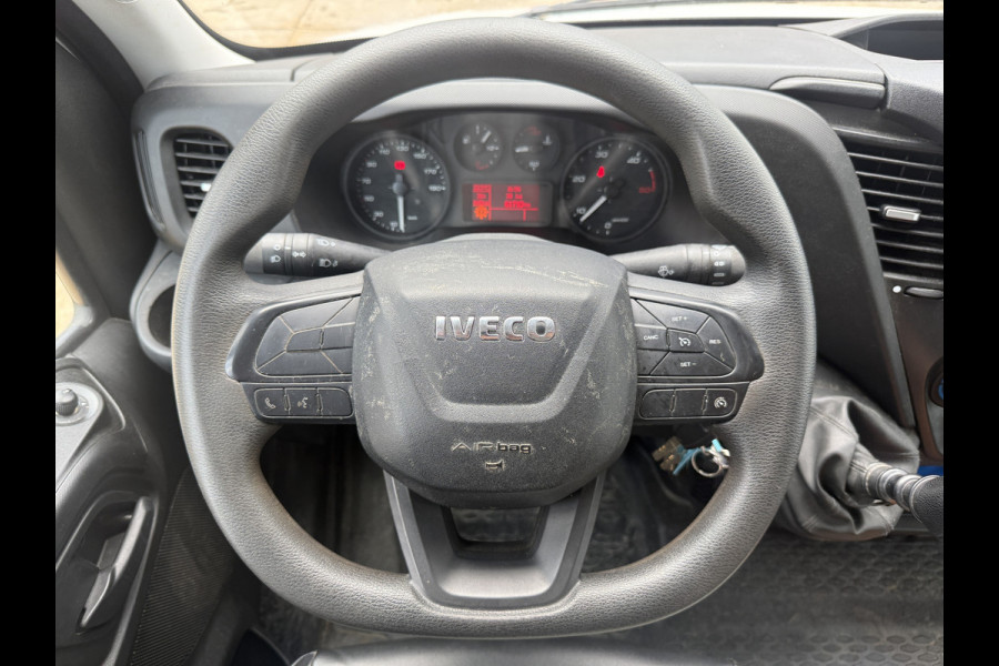 Iveco Daily 35C16 3.0 Dubbele Cabine Kipper Dubbellucht 3,5t Trekhaak 6 Stoelen Airco Cruise Control Benne Tipper