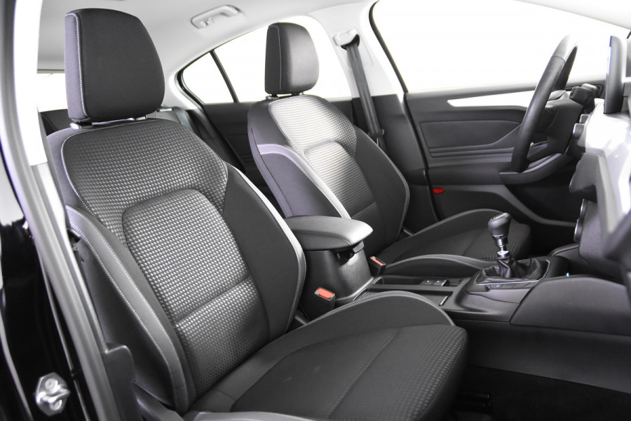 Ford Focus Hybrid *1ste Eigenaar*Navigatie*Stoelverwarming*Camera*