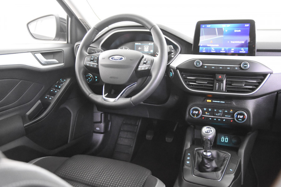 Ford Focus Hybrid *1ste Eigenaar*Navigatie*Stoelverwarming*Camera*