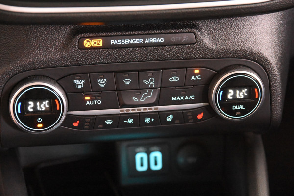 Ford Focus Hybrid *1ste Eigenaar*Navigatie*Stoelverwarming*Camera*