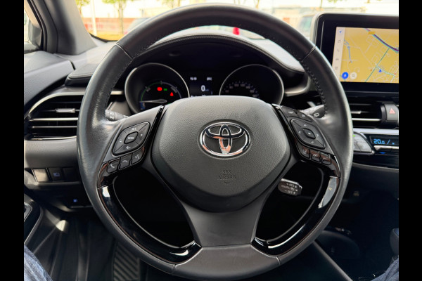 Toyota C-HR 1.8 Hybrid Style 122pk Bi-Tone, CarPlay, Camera, Stoel-stuurverw,