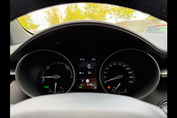 Toyota C-HR 1.8 Hybrid Style 122pk Bi-Tone, CarPlay, Camera, Stoel-stuurverw,