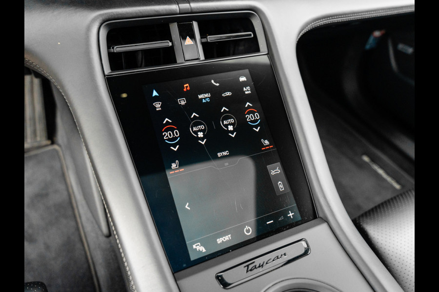 Porsche Taycan 4S Performance 93 kWh | PANORAMA | SPORTDESIGN | 21" | BOSE