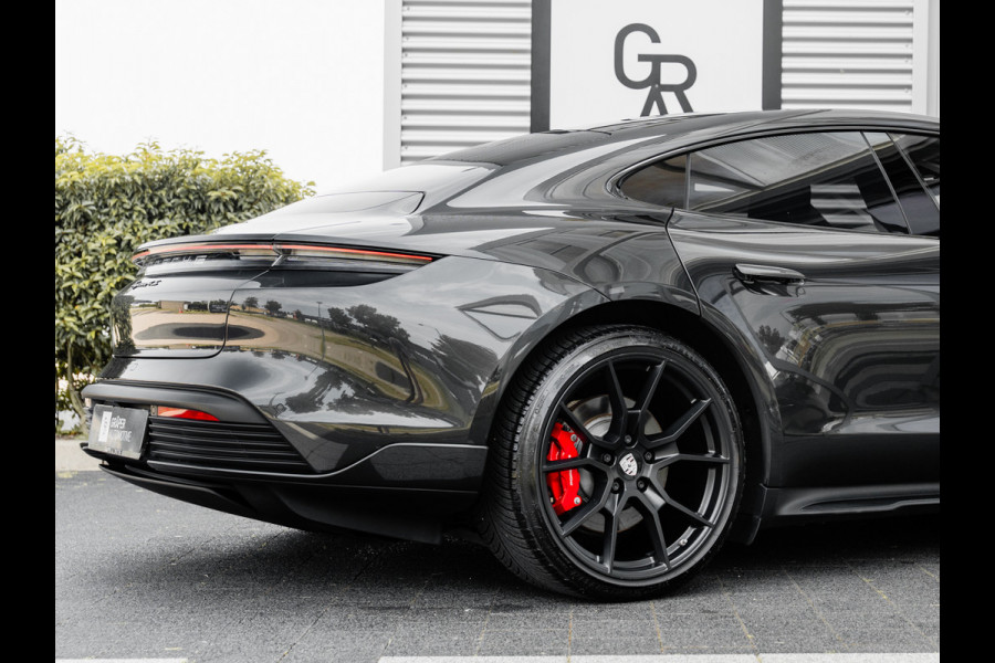 Porsche Taycan 4S Performance 93 kWh | PANORAMA | SPORTDESIGN | 21" | BOSE