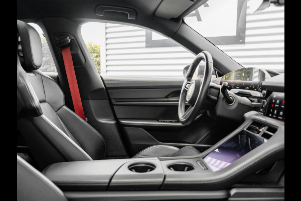 Porsche Taycan 4S Performance 93 kWh | PANORAMA | SPORTDESIGN | 21" | BOSE