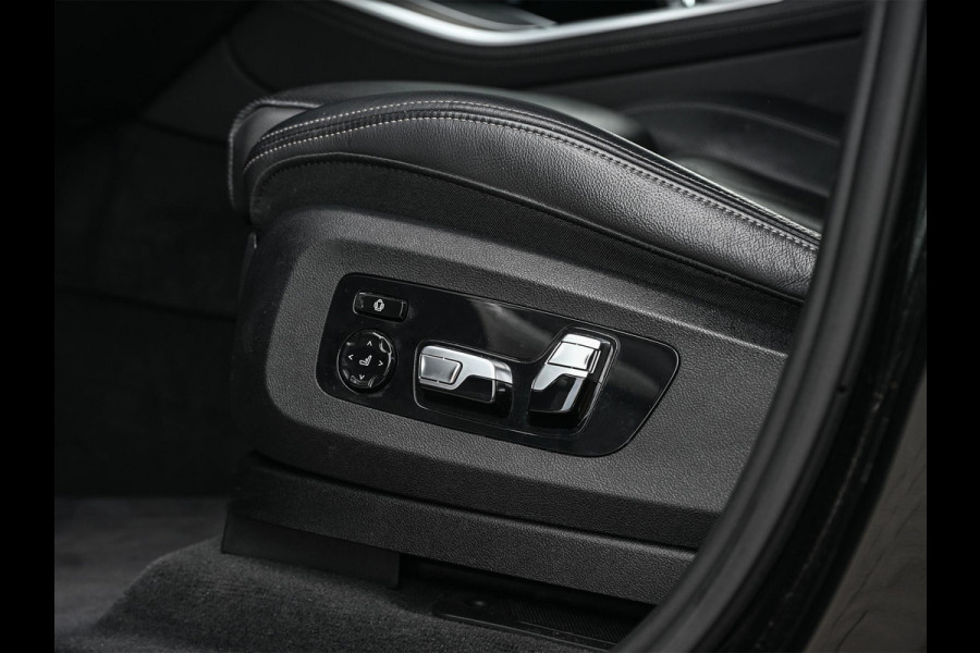 BMW X5 xDrive45e High Executive | M-Sport | Panoramadak | HUD | Stoelverwarming + Ventilatie | HIFI | Laser Light | Luchtvering | Ambiance Interieur | Trekhaak |