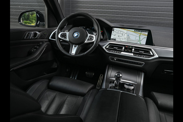 BMW X5 xDrive45e High Executive | M-Sport | Panoramadak | HUD | Stoelverwarming + Ventilatie | HIFI | Laser Light | Luchtvering | Ambiance Interieur | Trekhaak |