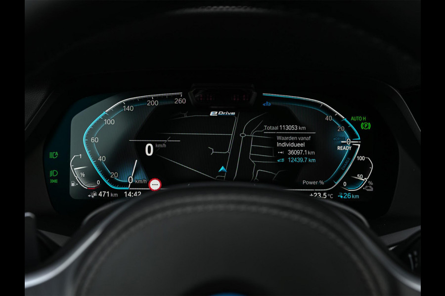 BMW X5 xDrive45e High Executive | M-Sport | Panoramadak | HUD | Stoelverwarming + Ventilatie | HIFI | Laser Light | Luchtvering | Ambiance Interieur | Trekhaak |