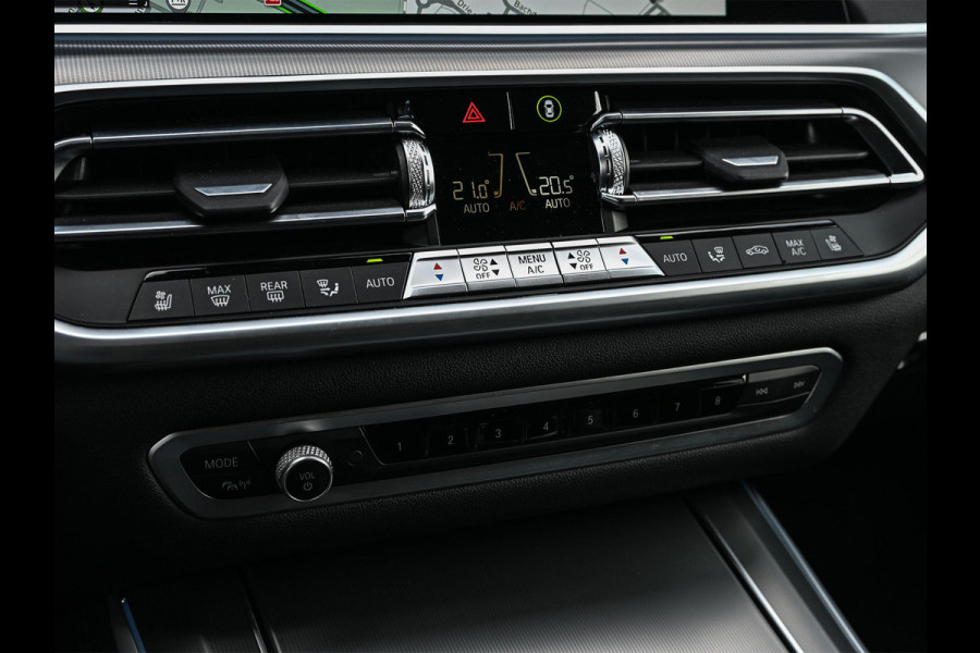 BMW X5 xDrive45e High Executive | M-Sport | Panoramadak | HUD | Stoelverwarming + Ventilatie | HIFI | Laser Light | Luchtvering | Ambiance Interieur | Trekhaak |