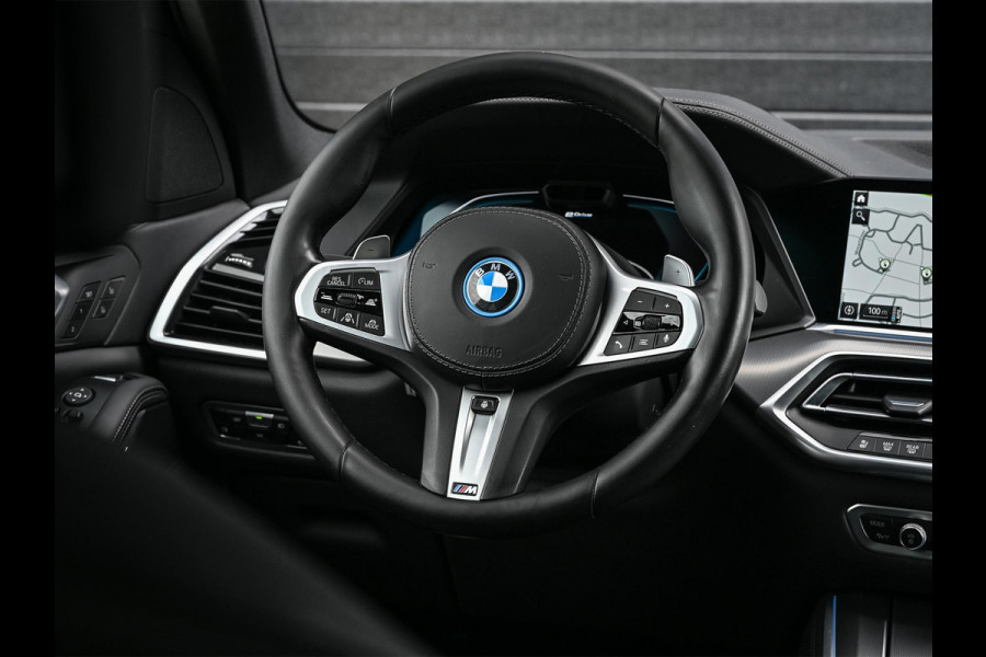 BMW X5 xDrive45e High Executive | M-Sport | Panoramadak | HUD | Stoelverwarming + Ventilatie | HIFI | Laser Light | Luchtvering | Ambiance Interieur | Trekhaak |