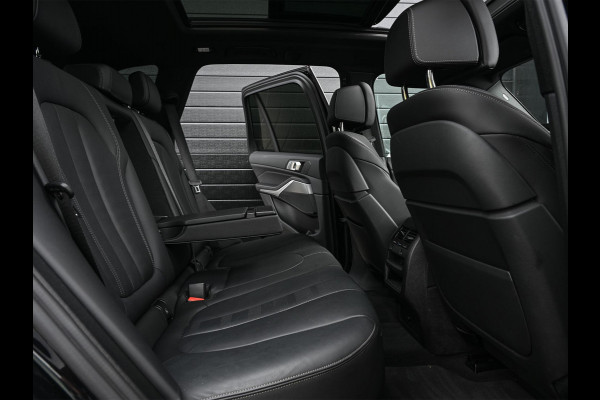 BMW X5 xDrive45e High Executive | M-Sport | Panoramadak | HUD | Stoelverwarming + Ventilatie | HIFI | Laser Light | Luchtvering | Ambiance Interieur | Trekhaak |