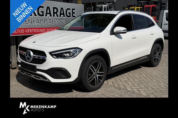 Mercedes-Benz GLA 250 e Business Solution Luxury Limited 18"/Trekhaak/Stoelverwarming/Sfeerverlichting/Camera/PDC v+a/Apple Carplay & Android Auto