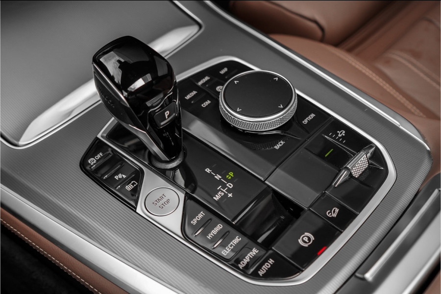BMW X5 xDrive45e M-Sport Pano Laser LED ACC Trekhaak Memory 360°