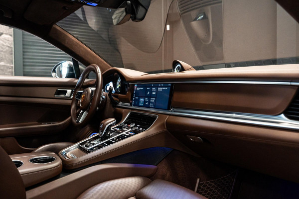 Porsche Panamera Sport Turismo 4.0 Turbo S E-Hybrid *Keramisch / Stoelventilatie / Vierwiel-besturing / Panorama / BOSE / Sport-uitlaatsysteem*