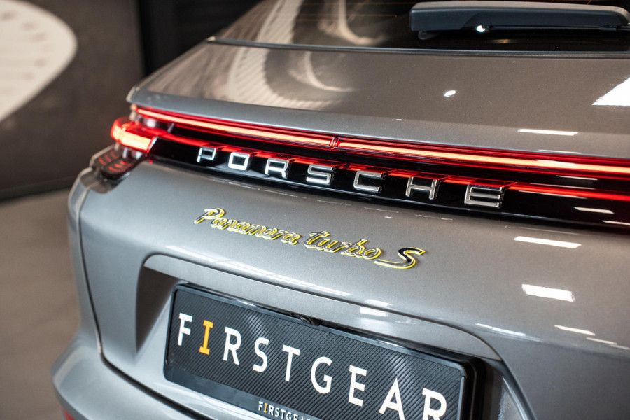 Porsche Panamera Sport Turismo 4.0 Turbo S E-Hybrid *Keramisch / Stoelventilatie / Vierwiel-besturing / Panorama / BOSE / Sport-uitlaatsysteem*