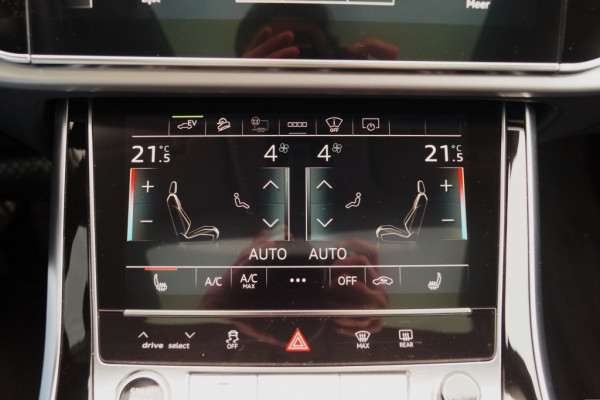Audi Q8 55 TFSI Quattro Hybrid ProLine S-Line -PANO-LEER-