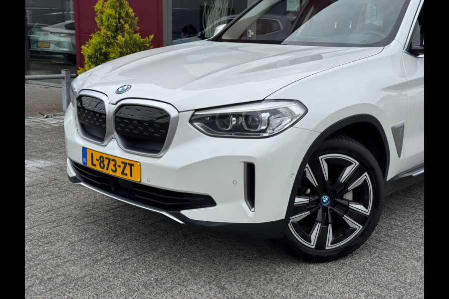 BMW iX3 Executive 80 kWh | Pano dak | Camera | Tabacco leder | ACC | SOH 98%