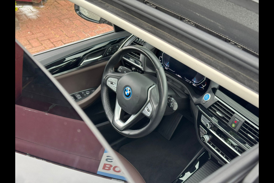 BMW iX3 Executive 80 kWh | Pano dak | Camera | Tabacco leder | ACC | SOH 98%