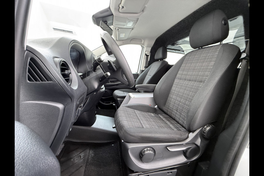 Mercedes-Benz Vito 114CDI Automaat Lang 2X Schuifdeur Trekhaak Imperiaal Navi Camera Cruise Control Airco Bluetooth Pdc Euro 6 Betonplex Vloer Wandbetimmering 1e Eigenaar Origineel Nederlandse Auto