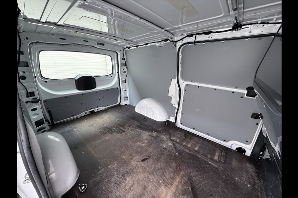 Mercedes-Benz Vito 114CDI Automaat Lang 2X Schuifdeur Trekhaak Imperiaal Navi Camera Cruise Control Airco Bluetooth Pdc Euro 6 Betonplex Vloer Wandbetimmering 1e Eigenaar Origineel Nederlandse Auto