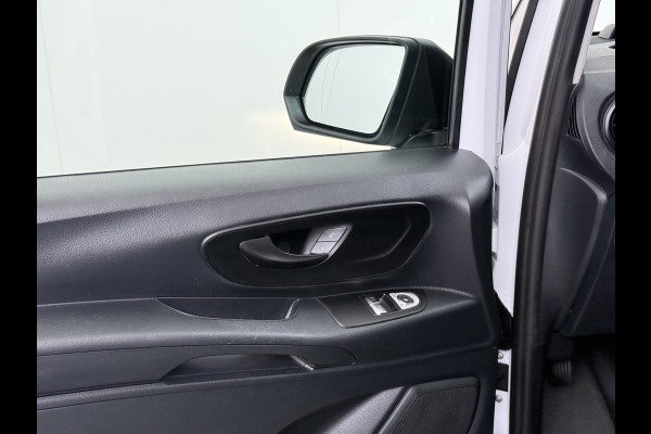 Mercedes-Benz Vito 114CDI Automaat Lang 2X Schuifdeur Trekhaak Imperiaal Navi Camera Cruise Control Airco Bluetooth Pdc Euro 6 Betonplex Vloer Wandbetimmering 1e Eigenaar Origineel Nederlandse Auto