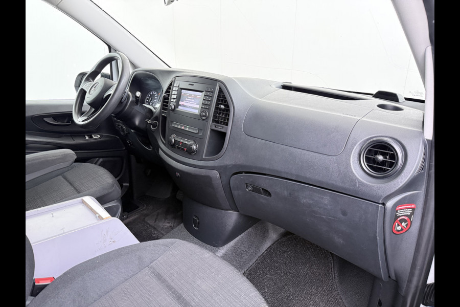 Mercedes-Benz Vito 114CDI Automaat Lang 2X Schuifdeur Trekhaak Imperiaal Navi Camera Cruise Control Airco Bluetooth Pdc Euro 6 Betonplex Vloer Wandbetimmering 1e Eigenaar Origineel Nederlandse Auto