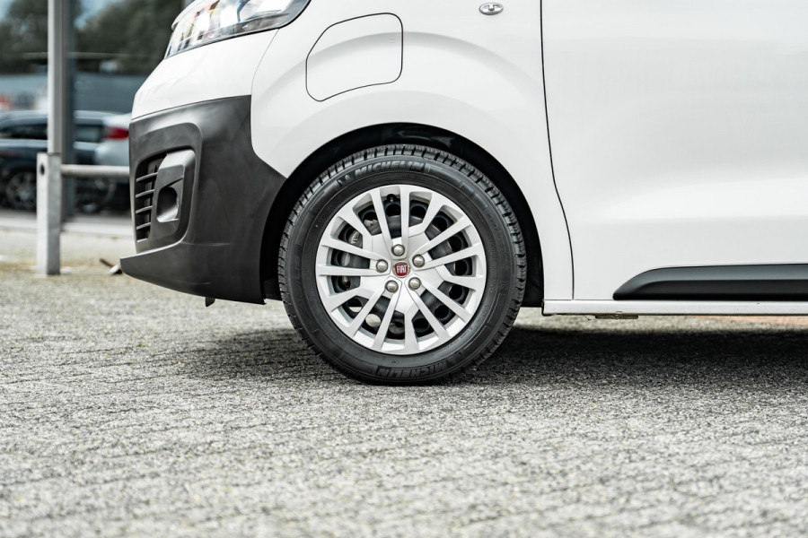 Fiat E-Scudo L3H1 SX 75 kWh | 9 persoons | of 6 met een rolstoel | rolstoelvloer | Groot accupakket 280km
