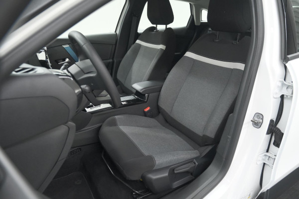 Citroën Ë-C4 Live 50 kWh | 11 KW lader | Apple Carplay | Parkeersensoren | LED
