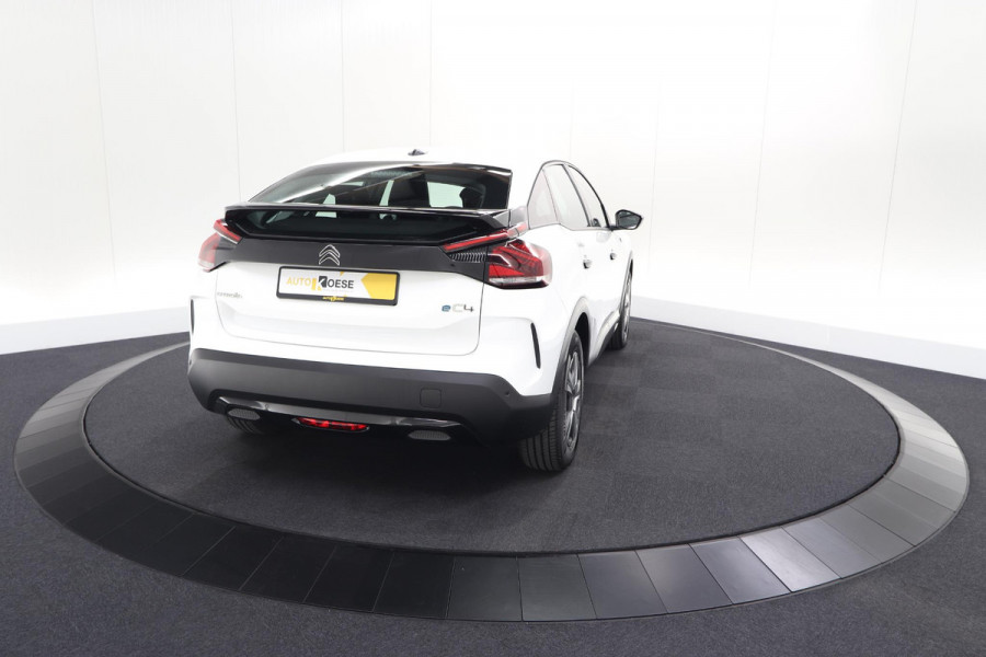 Citroën Ë-C4 Live 50 kWh | 11 KW lader | Apple Carplay | Parkeersensoren | LED