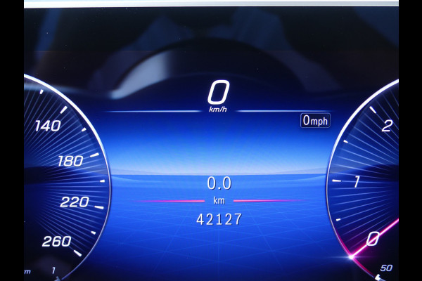 Mercedes-Benz V-Klasse 300d Extra Lang AMG Dubbel cabine Elek deuren LED/LEER