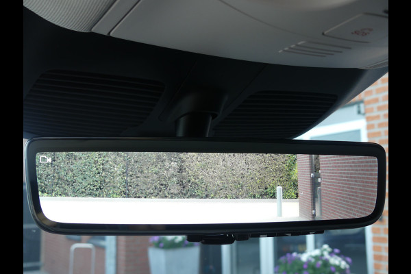 Mercedes-Benz V-Klasse 300d Extra Lang AMG Dubbel cabine Elek deuren LED/LEER